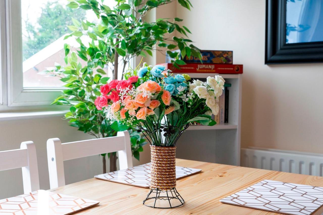 1 Bd Apt In Historical W Belfast Close To Centre 외부 사진