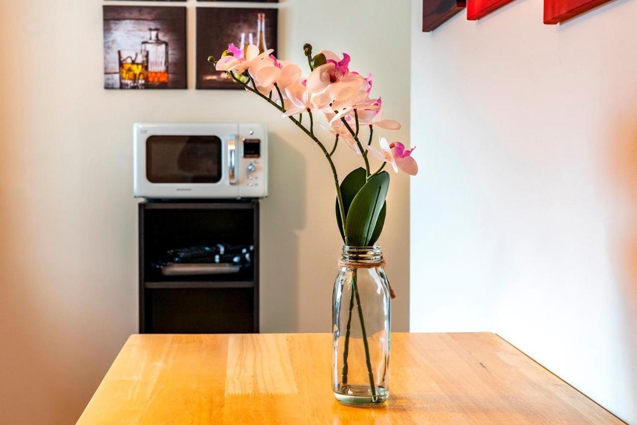 1 Bd Apt In Historical W Belfast Close To Centre 외부 사진